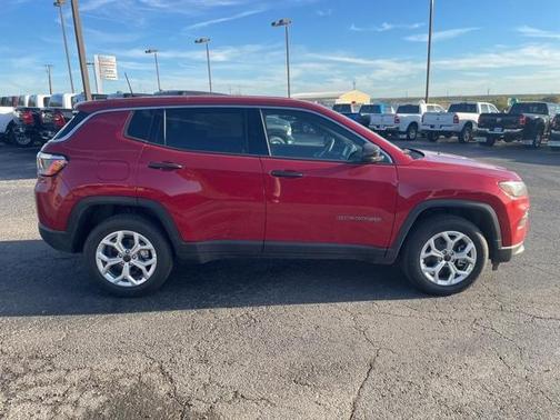 2025 Jeep Compass Sport