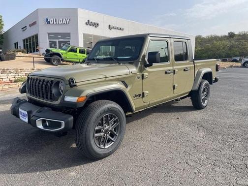2025 Jeep Gladiator Sport