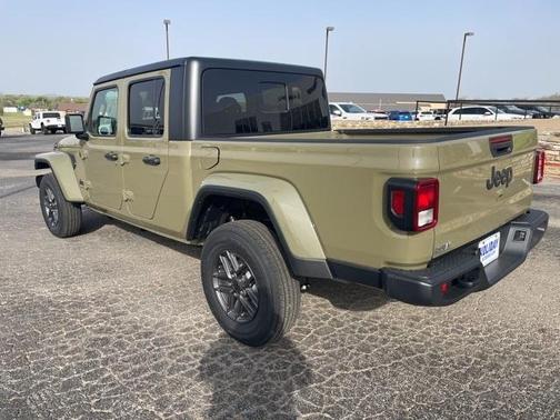 2025 Jeep Gladiator Sport