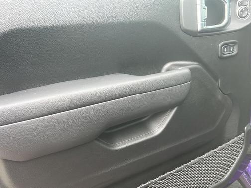 Reign 2026 Jeep Wrangler Sport S