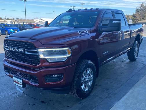 2023 RAM 2500 Big Horn Crew Cab 4x4 6'4' Box