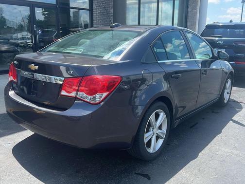 Tungsten Metallic 2015 Chevrolet Cruze 2LT