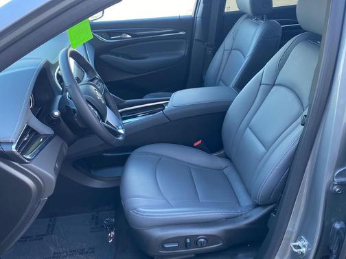 2024 Buick Enclave Essence AWD