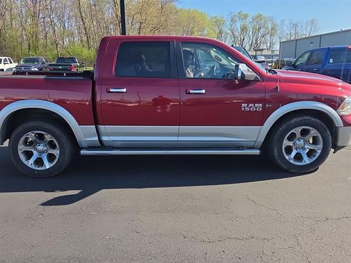 Maximum Steel Metallic Clearcoat 2015 RAM 1500 Laramie