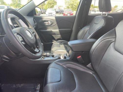 2023 Jeep Cherokee Altitude