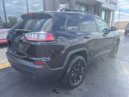 2023 Jeep Cherokee Altitude