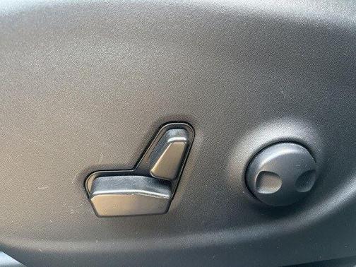 2023 Jeep Cherokee Altitude