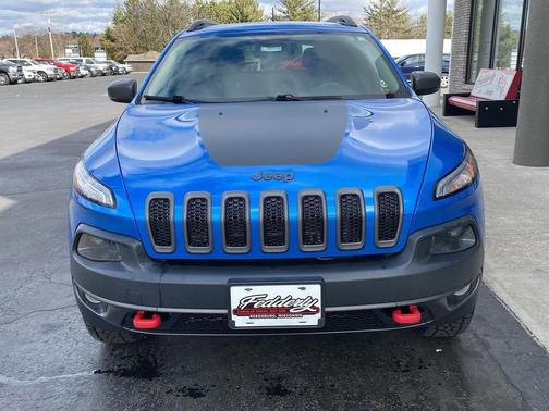 2018 Jeep Cherokee Trailhawk
