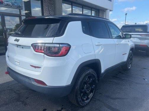2023 Jeep Compass Trailhawk