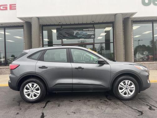 2022 Ford Escape S