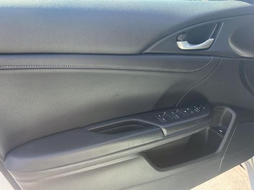 Platinum White Pearl 2021 Honda Insight Touring