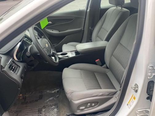 2016 Chevrolet Impala LS