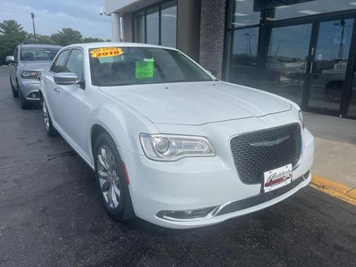 2018 Chrysler 300 Limited