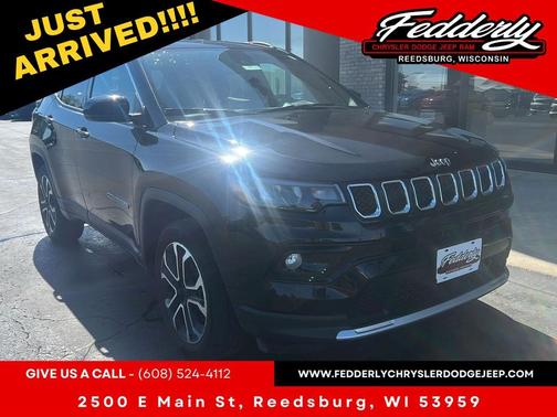Diamond Black Crystal Pearlcoat 2024 Jeep Compass Limited