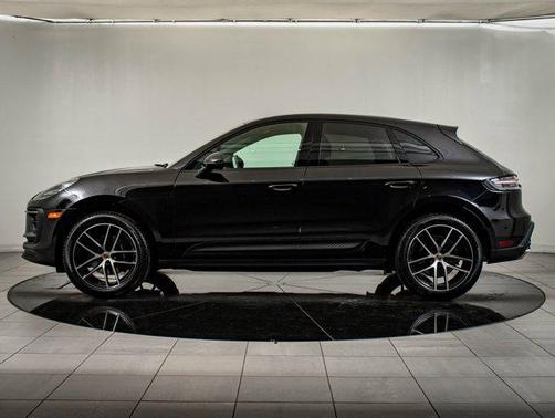 2024 Porsche Macan AWD