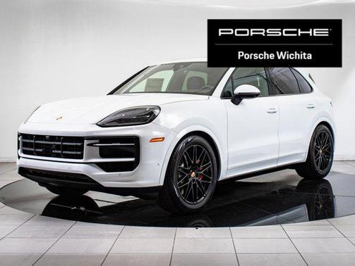 2025 Porsche Cayenne S
