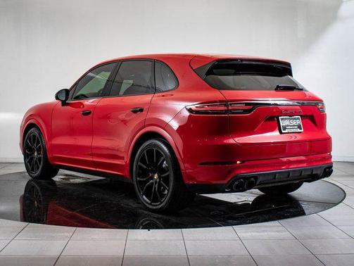 2021 Porsche Cayenne Turbo