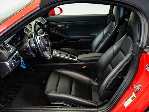 2021 Porsche 718 Boxster 