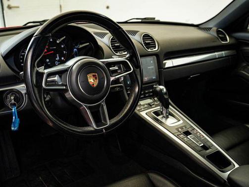 2021 Porsche 718 Boxster 