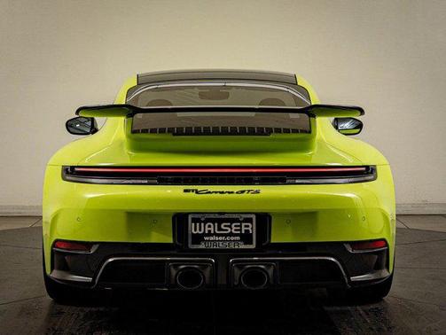 2025 Porsche 911 Carrera GTS