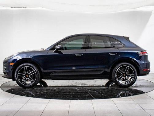 2021 Porsche Macan Base