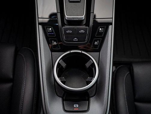 2024 Porsche 911 Carrera