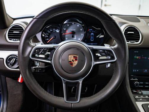 2022 Porsche 718 Cayman S