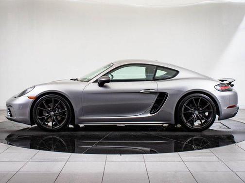 2023 Porsche 718 Cayman T