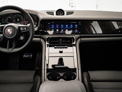 2026 Porsche Panamera GTS