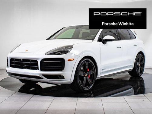 2022 Porsche Cayenne GTS