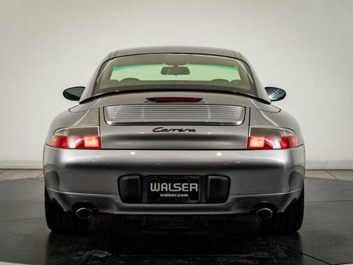 2001 Porsche 911 Carrera