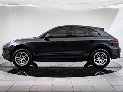 2018 Porsche Macan Base