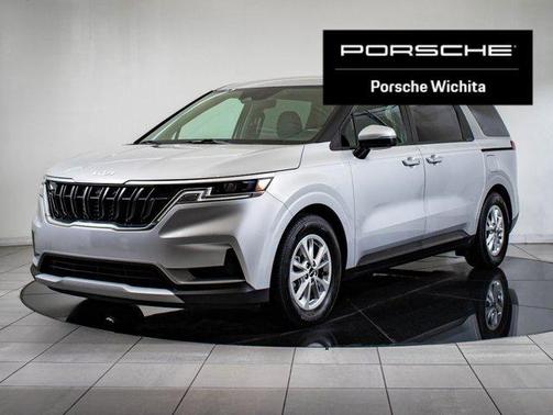 2023 Kia Carnival LX