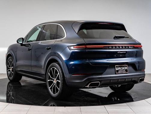 Blue Metallic 2026 Porsche Cayenne Cayenne