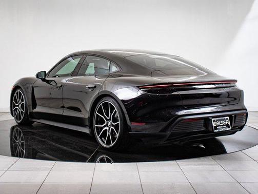 2024 Porsche Taycan RWD