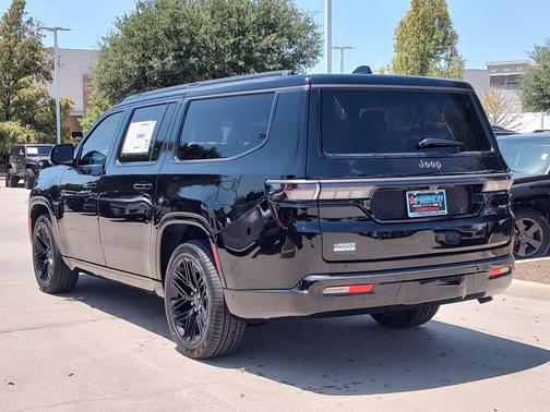 High Gloss Black 2026 Jeep Grand Wagoneer L Limited Reserve 4x4