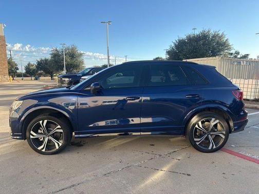 2023 Audi Q3 45 S line Premium Plus