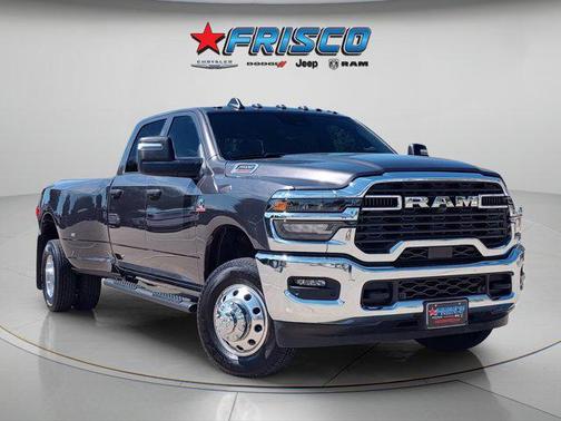 2025 RAM 3500 Tradesman Crew Cab 4x4 8' Box