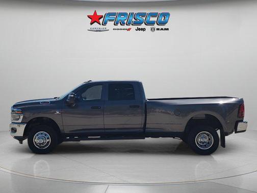 2025 RAM 3500 Tradesman Crew Cab 4x4 8' Box
