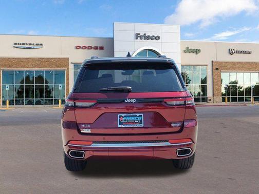 2025 Jeep Grand Cherokee Summit
