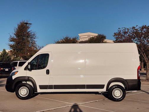 2026 RAM ProMaster 2500 Tradesman