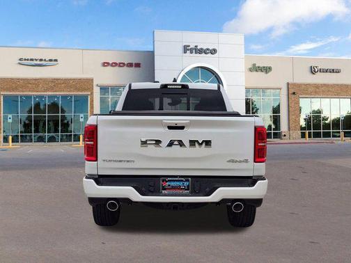 2025 RAM 1500 ST
