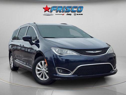 2018 Chrysler Pacifica Touring-L Plus