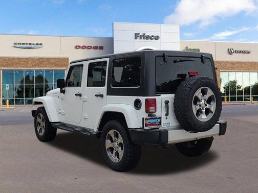 2016 Jeep Wrangler Unlimited Sahara