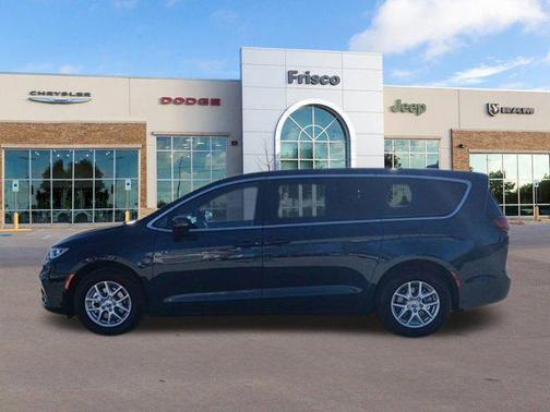 2025 Chrysler Pacifica L