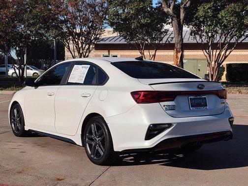 2021 Kia Forte GT-Line