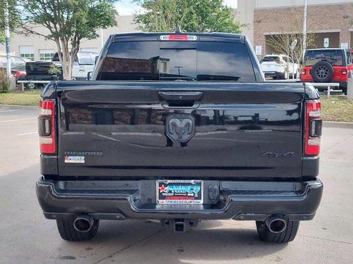 Diamond Black Crystal Pearlcoat 2020 RAM 1500 Big Horn/Lone Star