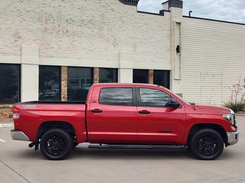 Barcelona Red Metallic 2019 Toyota Tundra SR5