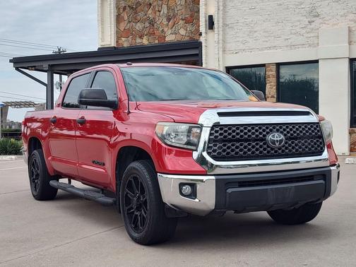 Barcelona Red Metallic 2019 Toyota Tundra SR5