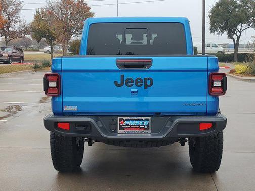 2025 Jeep Gladiator High Tide